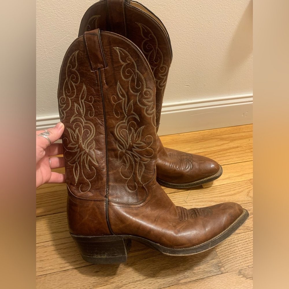 Justin cowboy boots